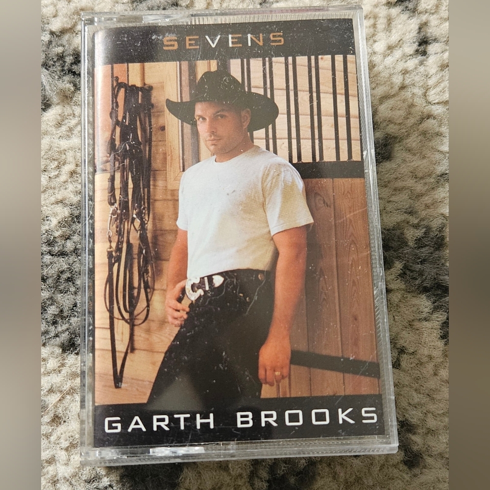 Sevens by Garth Brooks (Cassette, Nov-1997, Capitol)